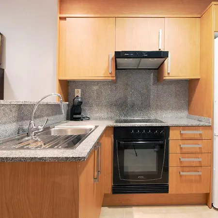 Global Properties, Acogedor Apartamento Con Terraza Y Piscina En Canet
