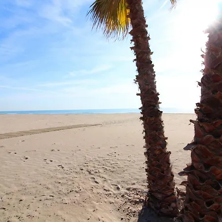 Apartment Global Properties, Acogedor Apartamento Con Terraza Y Piscina En Canet